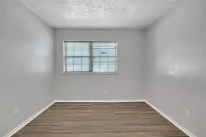 4507 Sage Circle, Baytown, TX 77521 - Photo 14