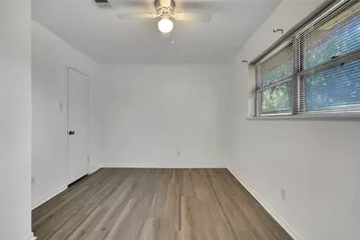 4507 Sage Circle, Baytown, TX 77521 - Photo 10