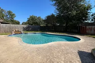 10539 Waving Fields Dr, Houston, TX 77064 - Photo 16