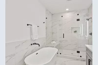 241 Rebecca Street #A, Houston, TX 77022 - Photo 16