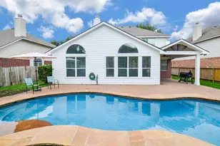 2831 Barton Meadow Ln, Katy, TX 77494 - Photo 2