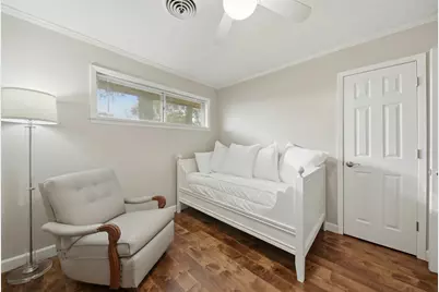 2007 Geney Street, Brenham, TX 77833 - Photo 12