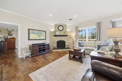 2007 Geney Street, Brenham, TX 77833 - Photo 6