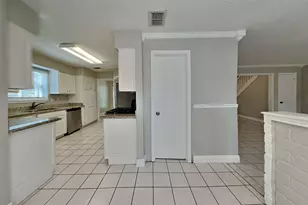 3238 Three Pines Dr, Houston, TX 77339 - Photo 8