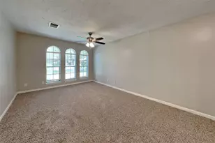 3238 Three Pines Dr, Houston, TX 77339 - Photo 10