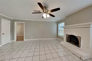 3238 Three Pines Dr, Houston, TX 77339 - Photo 6