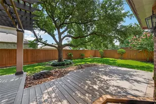 303 Longview Dr, Sugar Land, TX 77478 - Photo 28
