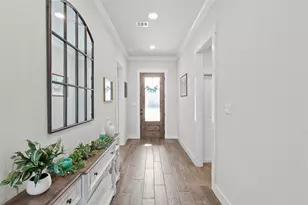 2914 Spector Dr, Bryan, TX 77808 - Photo 2