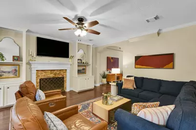 23 Townsend Place, The Woodlands, TX 77382 - Photo 16