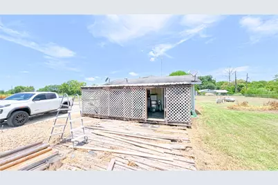 1520 Hilltop Road, East Bernard, TX 77435 - Photo 14