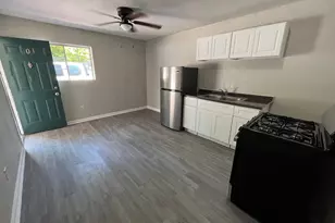 4831 Sycamore Ave Ave, Pasadena, TX 77503 - Photo 2