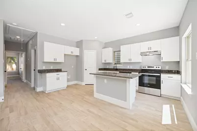 4651 Mallow Street #B, Houston, TX 77051 - Photo 6