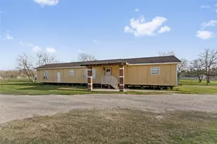 477 County Rd 4902, Dayton, TX 77535 - Photo 22