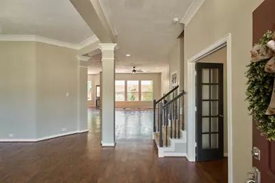 2118 Tessie Cove Lane, Spring, TX 77386 - Photo 10