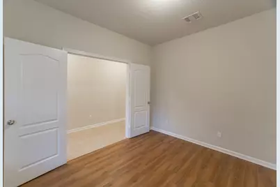 78 E Heritage Mill Circle, The Woodlands, TX 77375 - Photo 8