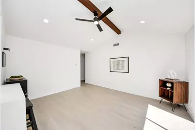 6027 Dellfern Drive, Houston, TX 77035 - Photo 12