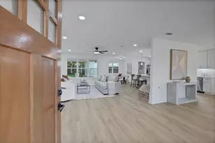 3019 Stetson Ln, Houston, TX 77043 - Photo 2
