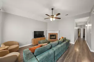11307 Alcott Dr, Montgomery, TX 77356 - Photo 4