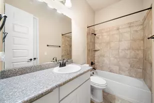 34 Edgemont Ct, Fulshear, TX 77441 - Photo 18