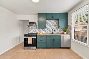 5129 Claremont St, Houston, TX 77023 - Photo 16