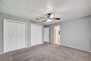 11839 Hallowing Point Rd, Houston, TX 77067 - Photo 16