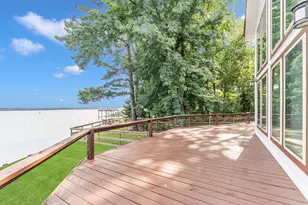 22208 Hass Pl, Huntsville, TX 77320 - Photo 38