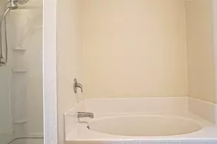 10510 Pine Landing Dr, Houston, TX 77088 - Photo 24