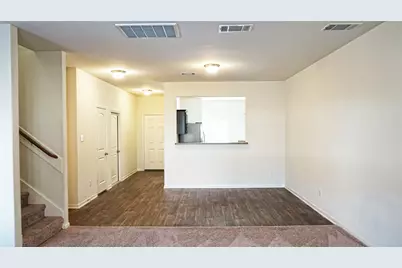 10510 Pine Landing Drive, Houston, TX 77088 - Photo 14
