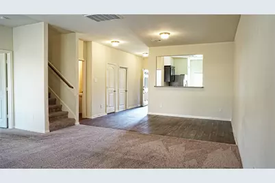 10510 Pine Landing Drive, Houston, TX 77088 - Photo 12