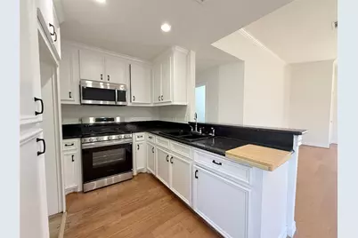 5122 Breckenridge Drive, Houston, TX 77066 - Photo 4