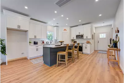 11 E O'Bryant, Bellville, TX 77418 - Photo 12