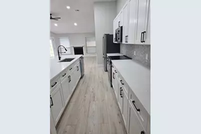 2915 Great Lakes Avenue, Sugar Land, TX 77479 - Photo 6