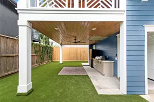 824 Cortlandt St, Houston, TX 77007 - Photo 34