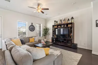8917 Wind Springs Drive, Houston, TX 77080 - Photo 4