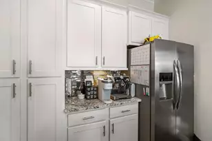 8917 Wind Springs Dr, Houston, TX 77080 - Photo 14