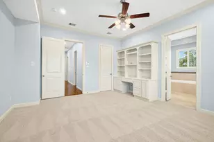 1660 Wrenwood Lakes, Houston, TX 77043 - Photo 16