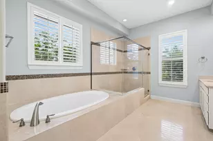 1660 Wrenwood Lakes, Houston, TX 77043 - Photo 16