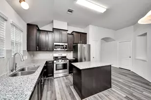 5186 Dry Hollow Dr, Alvin, TX 77511 - Photo 12