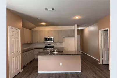 2028 Cedar Tree Court, Conroe, TX 77301 - Photo 6