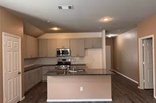 2028 Cedar Tree Ct, Conroe, TX 77301 - Photo 6