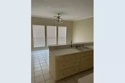 17610 W Fawn River Circle, Spring, TX 77379 - Photo 10