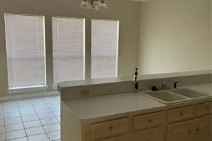 17610 W Fawn River Cir, Spring, TX 77379 - Photo 10