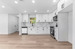 7502 Woodsman Trail, Houston, TX 77040 - Photo 8