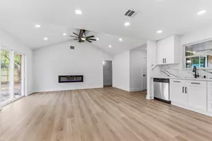 7502 Woodsman Trail, Houston, TX 77040 - Photo 12