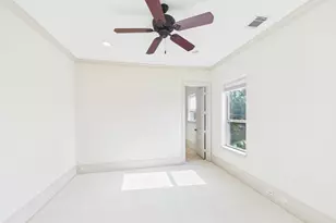 4003 Dumbarton St, Houston, TX 77025 - Photo 34