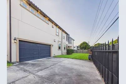 4003 Dumbarton Street, Houston, TX 77025 - Photo 42