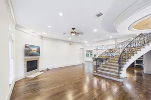 4003 Dumbarton St, Houston, TX 77025 - Photo 12