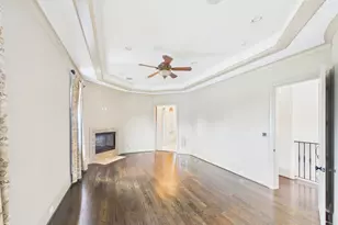 4003 Dumbarton St, Houston, TX 77025 - Photo 18