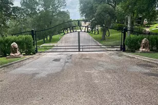 111 Kathleen, La Grange, TX 78945 - Photo 8