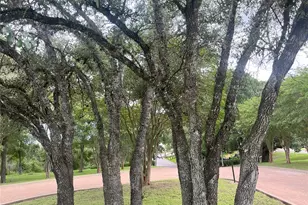 111 Kathleen, La Grange, TX 78945 - Photo 14